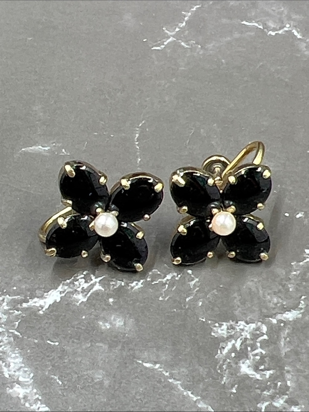 Vintage WRE 12K Gold Filled Black Onyx Pearl Accent Floral Earrings